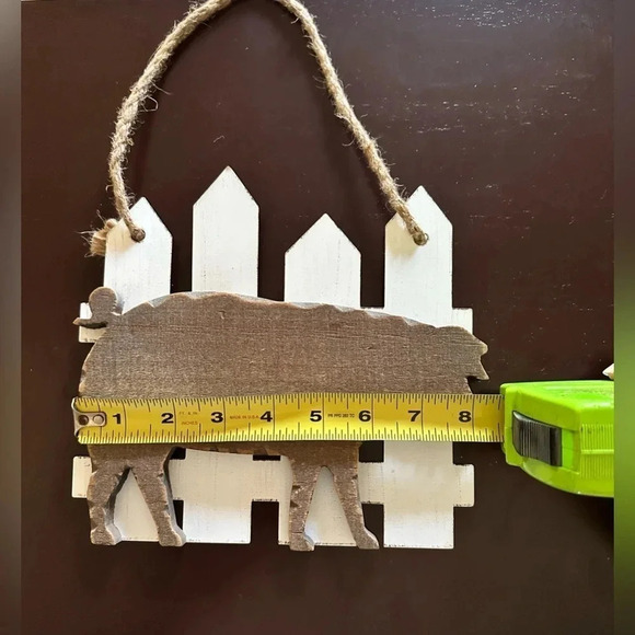Hanging Wooden Pig Sign - Picture 4 of 4